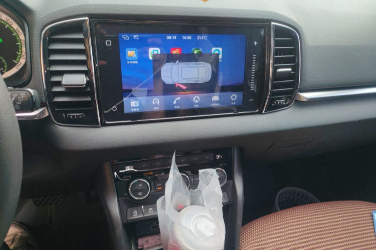 Used Skoda Karoq 2018 TSI280 Luxury Edition China V Standard Audio And AC Panel