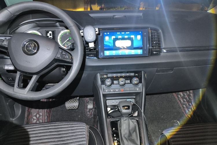 Used Skoda Karoq 2018 TSI280 Luxury Edition China V Standard Center Console