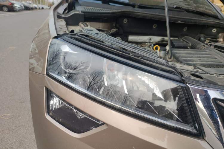 Used Skoda Karoq 2018 TSI280 Luxury Edition China V Standard Right Front Headlight