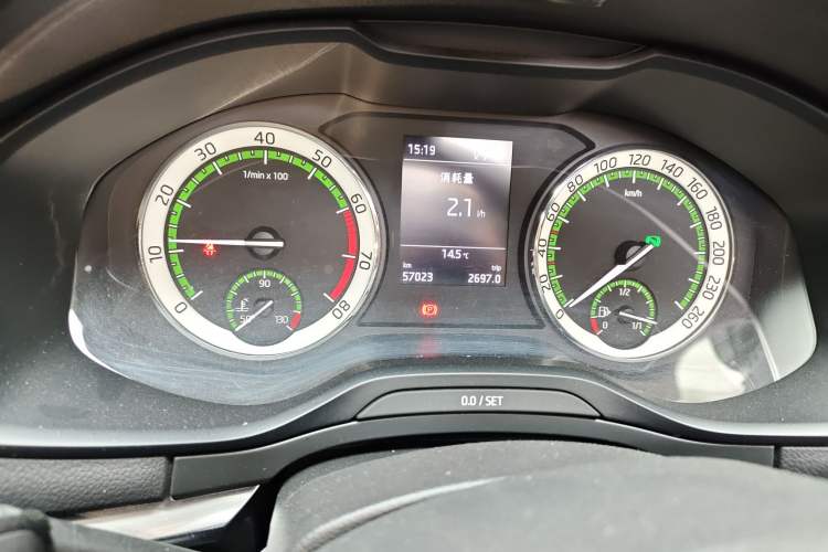 Used Skoda Karoq 2018 TSI280 Luxury Edition China V Standard Odometer Close Up