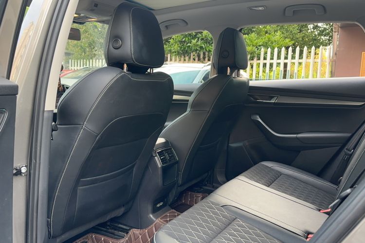 Used Skoda Karoq 2018 TSI280 Luxury Edition China V Standard Interior 2