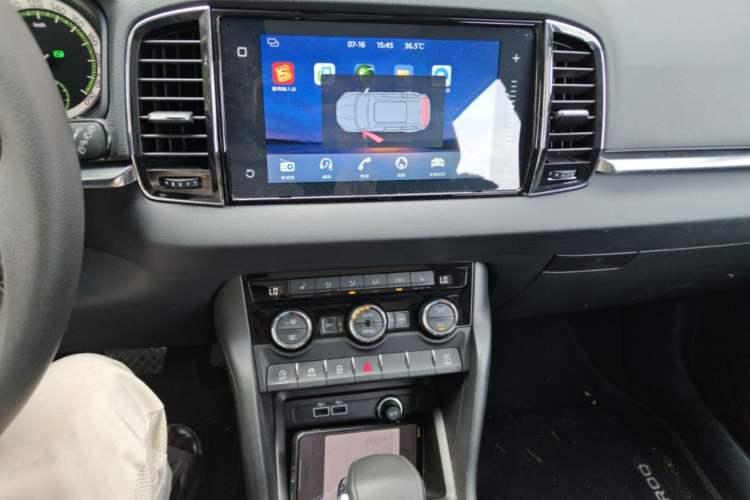 Used Skoda Karoq 2018 TSI280 Luxury Edition China V Standard Audio And AC Panel