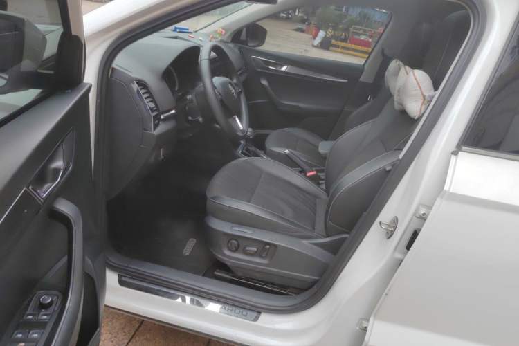 Used Skoda Karoq 2018 TSI280 Luxury Edition China V Standard Driver Seat