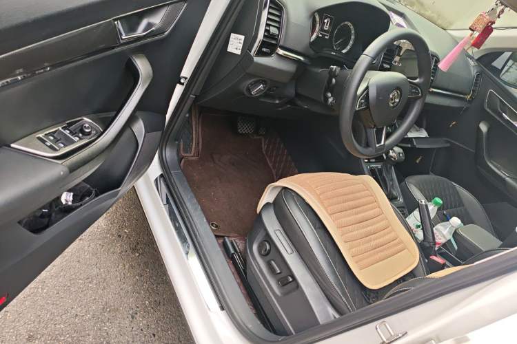 Used Skoda Karoq 2018 TSI280 Luxury Edition China V Standard Driver Seat