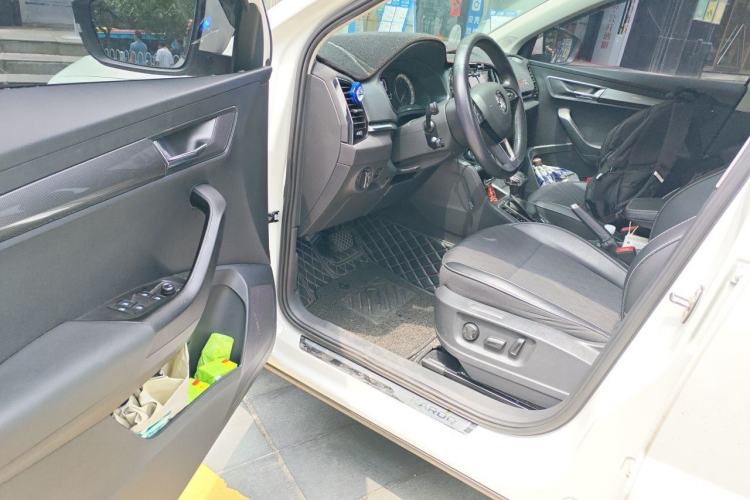 Used Skoda Karoq 2018 TSI280 Luxury Edition China VI Standard Driver Seat