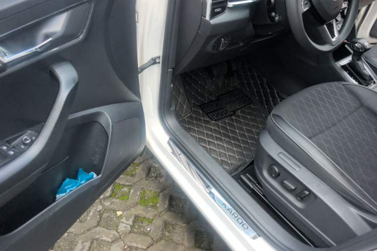 Used Skoda Karoq 2018 TSI280 Luxury Edition China V Standard Driver Seat