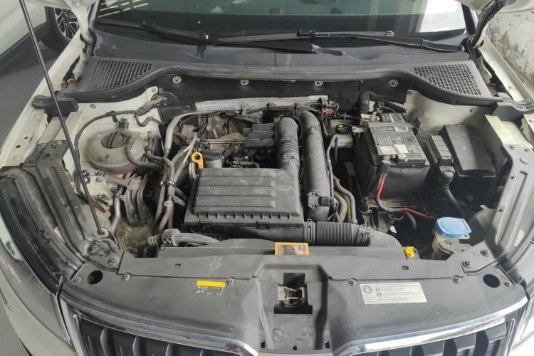 Used Skoda Karoq 2018 TSI230 Standard Edition Engine Bay