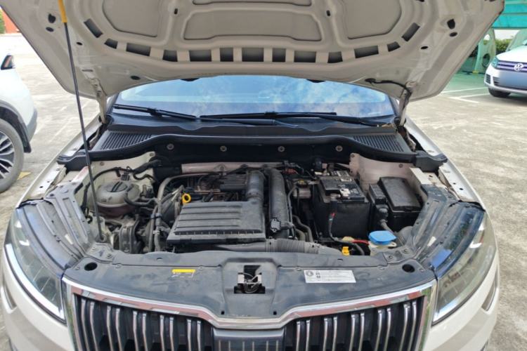Used Skoda Karoq 2018 TSI280 Luxury Edition China V Standard Engine Bay