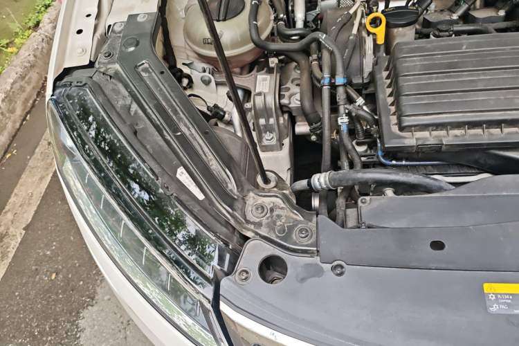 Used Skoda Karoq 2018 TSI280 Luxury Edition China V Standard Engine Bay Right