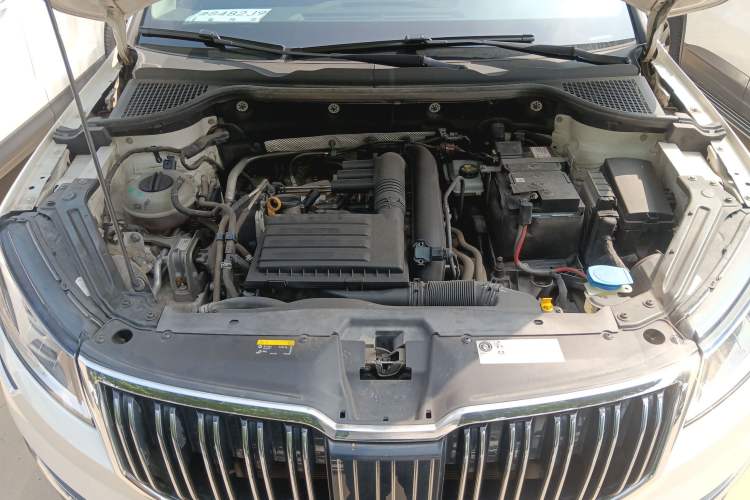 Used Skoda Karoq 2018 TSI280 Luxury Edition China V Standard Engine Bay