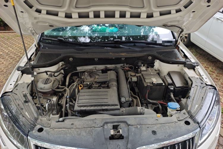 Used Skoda Karoq 2018 TSI280 Luxury Edition China V Standard Engine Bay