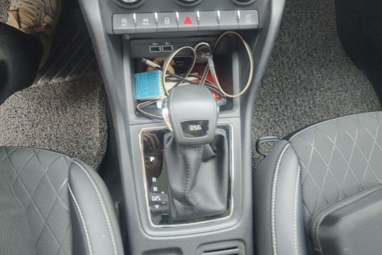 Used Skoda Karoq 2018 TSI280 Luxury Edition China V Standard Gear Lever