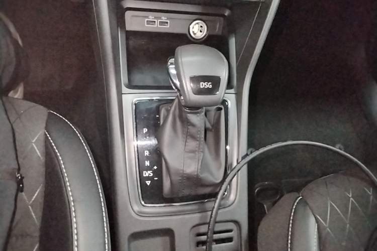 Used Skoda Karoq 2018 TSI280 Luxury Edition China V Standard Gear Lever
