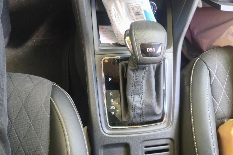 Used Skoda Karoq 2018 TSI280 Comfort Edition China V Standard Gear Lever