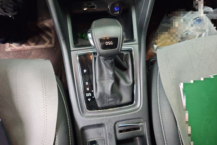 Used Skoda Karoq 2018 TSI280 Luxury Edition China V Standard Gear Lever