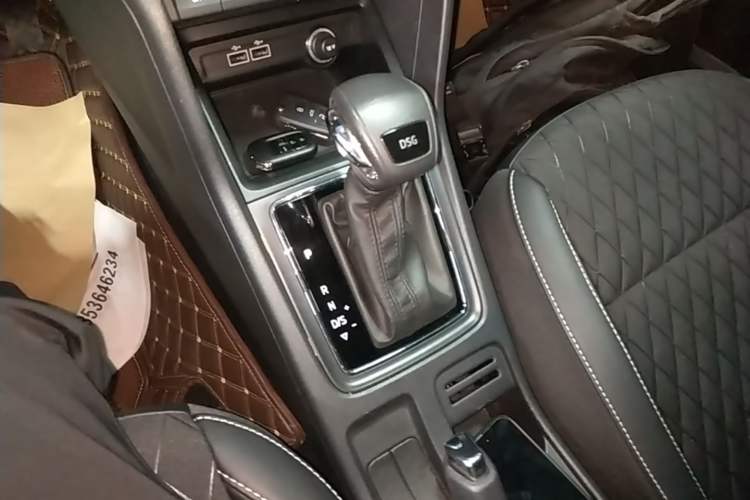 Used Skoda Karoq 2018 TSI280 Luxury Edition China V Standard Gear Lever