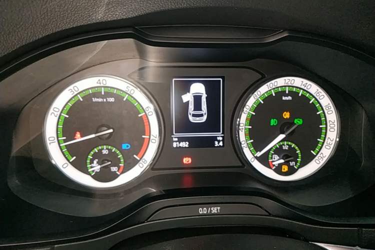 Used Skoda Karoq 2018 TSI280 Luxury Edition China V Standard Instrument Cluster