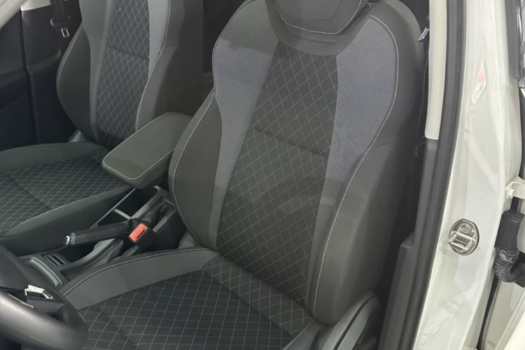 Used Skoda Karoq 2018 TSI280 Comfort Edition China V Standard Interior 4