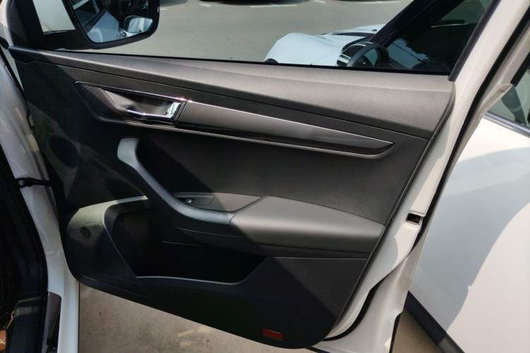 Used Skoda Karoq 2018 TSI280 Comfort Edition China V Standard Interior 5