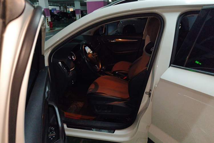 Used Skoda Karoq 2018 TSI280 Luxury Edition China V Standard Left Front Seat