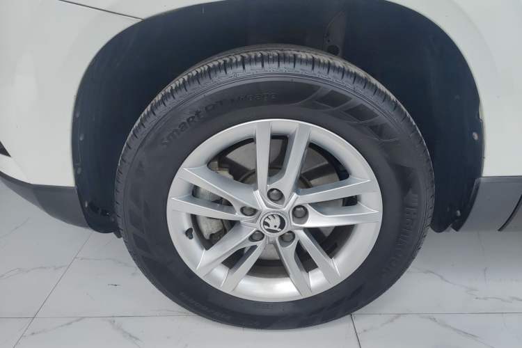 Used Skoda Karoq 2018 TSI230 Standard Edition Left Front Wheel Hub
