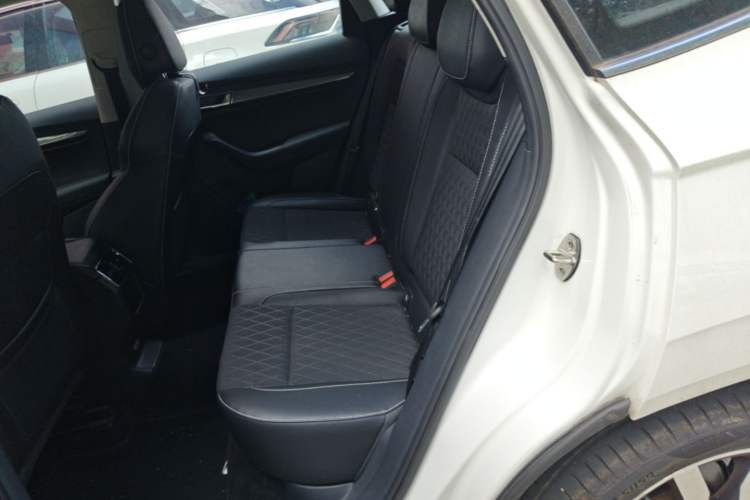 Used Skoda Karoq 2018 TSI280 Luxury Edition China V Standard Left Rear Seat