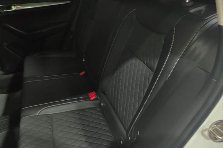 Used Skoda Karoq 2018 TSI280 Comfort Edition China V Standard Left Rear Seat