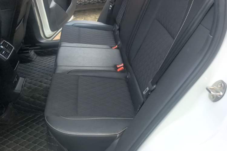 Used Skoda Karoq 2018 TSI280 Luxury Edition China V Standard Left Rear Seat