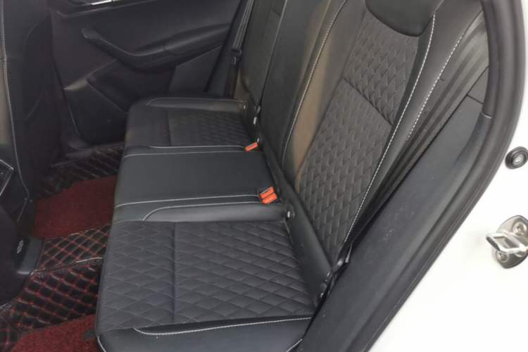 Used Skoda Karoq 2018 TSI280 Luxury Edition China V Standard Left Rear Seat