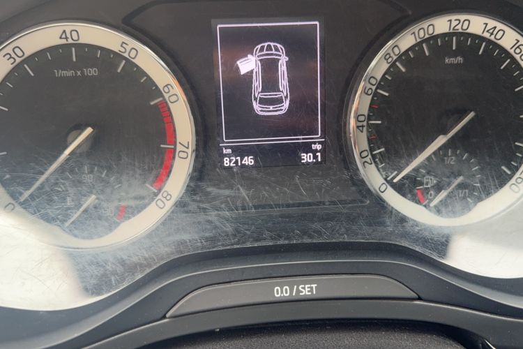 Used Skoda Karoq 2018 TSI280 Luxury Edition China V Standard Odometer Close Up