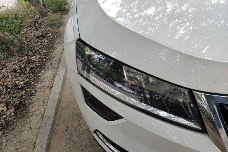 Used Skoda Karoq 2018 TSI280 Luxury Edition China V Standard Right Front Headlight