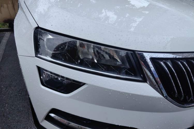 Used Skoda Karoq 2018 TSI280 Luxury Edition China V Standard Right Front Headlight