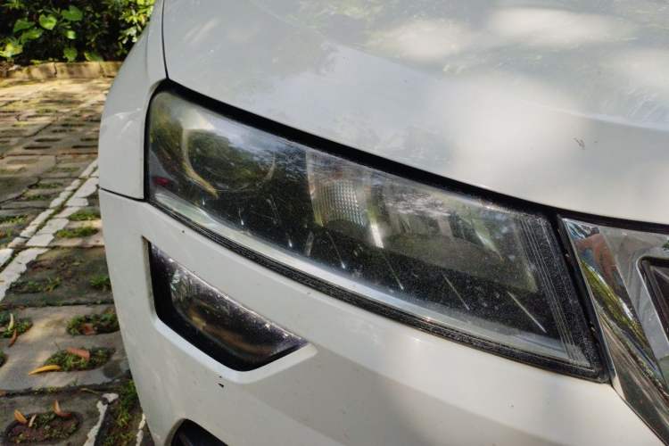 Used Skoda Karoq 2018 TSI280 Comfort Edition China V Standard Right Front Headlight