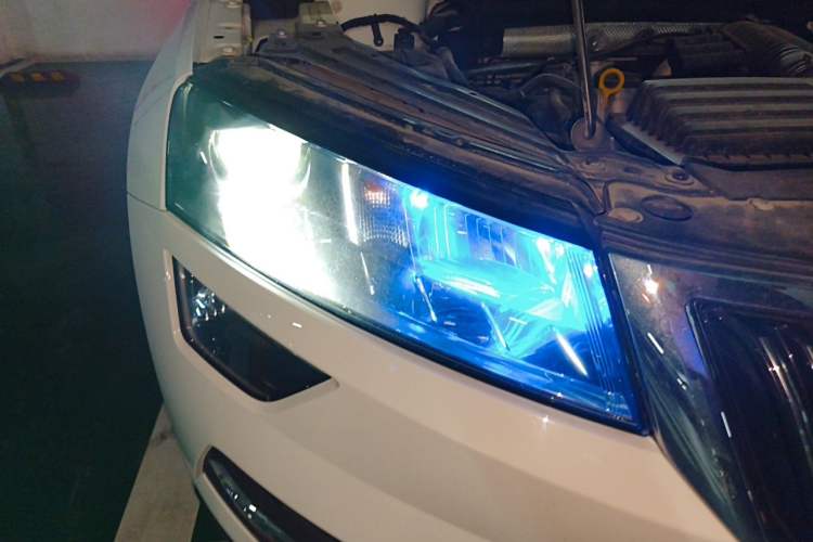 Used Skoda Karoq 2018 TSI280 Luxury Edition China V Standard Right Front Headlight