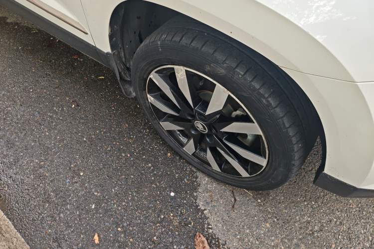 Used Skoda Karoq 2018 TSI280 Luxury Edition China V Standard Right Front Wheel Hub