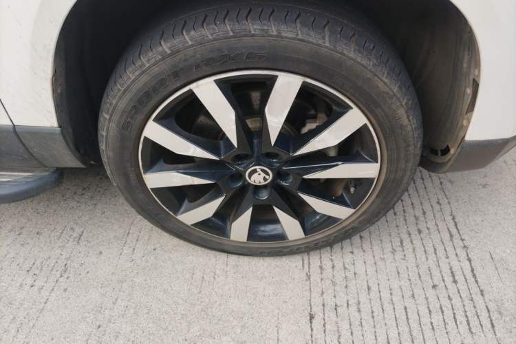 Used Skoda Karoq 2018 TSI280 Luxury Edition China V Standard Right Front Wheel Hub