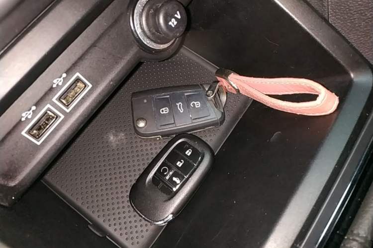 Used Skoda Karoq 2018 TSI280 Luxury Edition China V Standard Vehicle Key