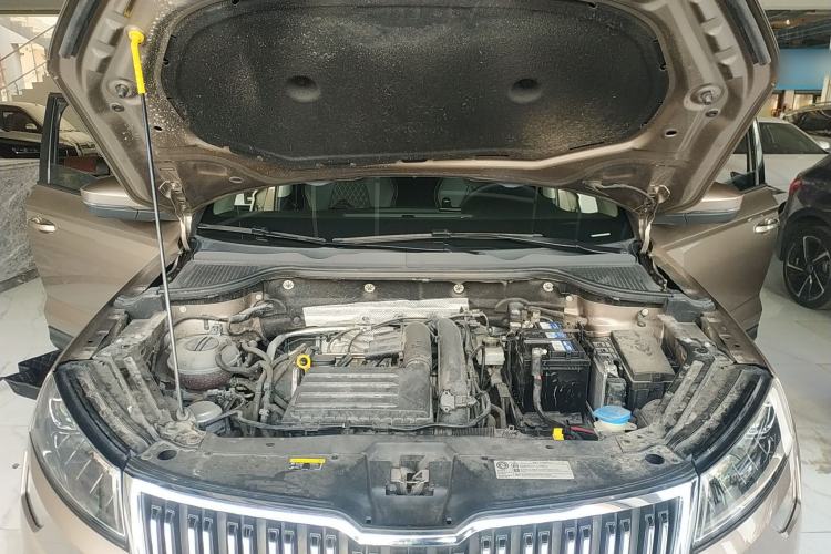 Used Skoda Karoq 2018 TSI280 Comfort Edition China VI Standard Engine Bay