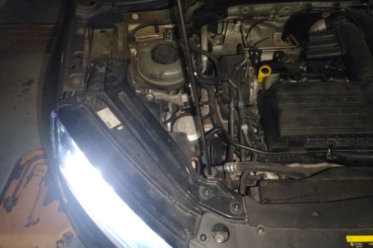 Used Skoda Karoq 2018 TSI280 Flagship Edition China VI Standard Engine Bay Right