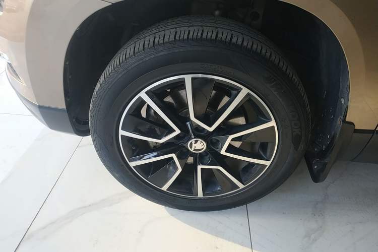 Used Skoda Karoq 2018 TSI280 Comfort Edition China VI Standard Exterior 7