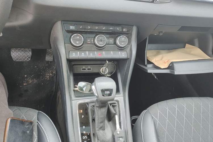 Used Skoda Karoq 2018 TSI280 Comfort Edition China V Standard Gear Lever