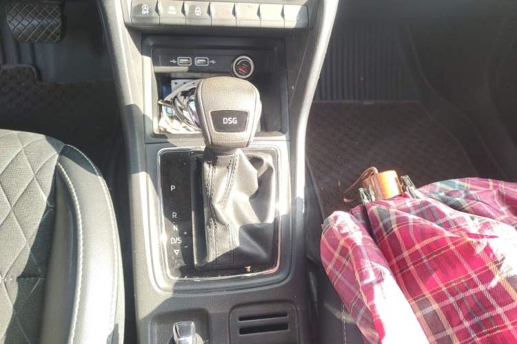 Used Skoda Karoq 2018 TSI280 Comfort Edition China V Standard Gear Lever