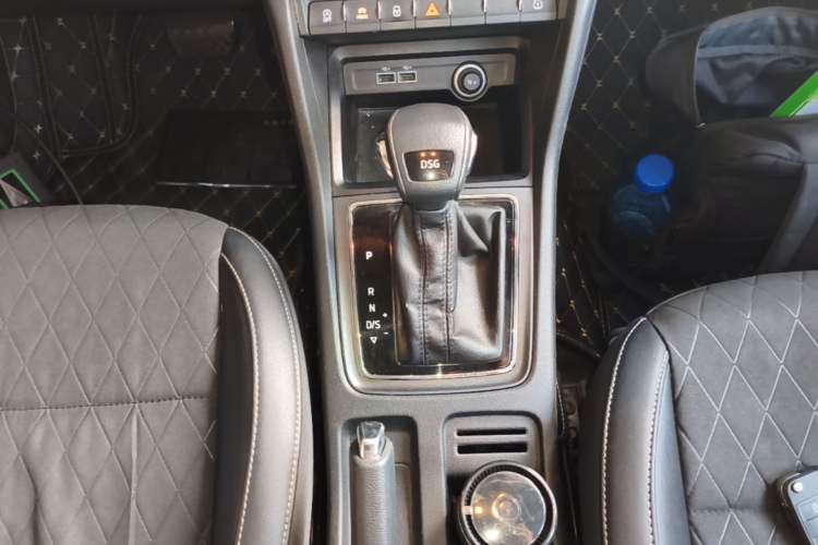 Used Skoda Karoq 2018 TSI280 Luxury Edition China V Standard Gear Lever