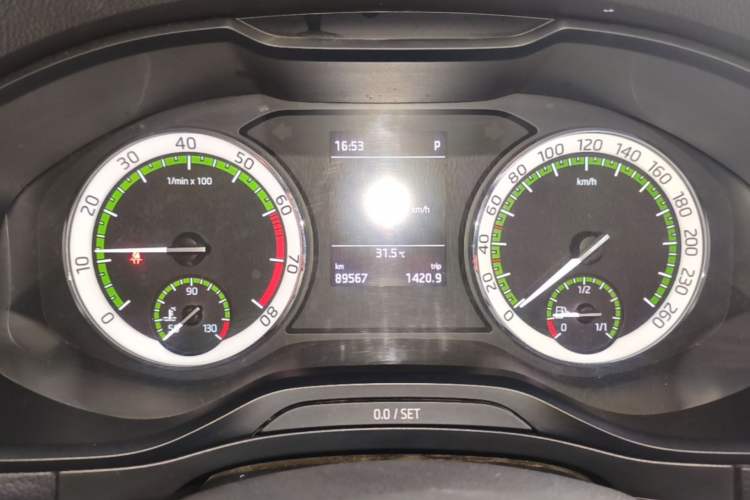 Used Skoda Karoq 2018 TSI280 Luxury Edition China V Standard Instrument Cluster