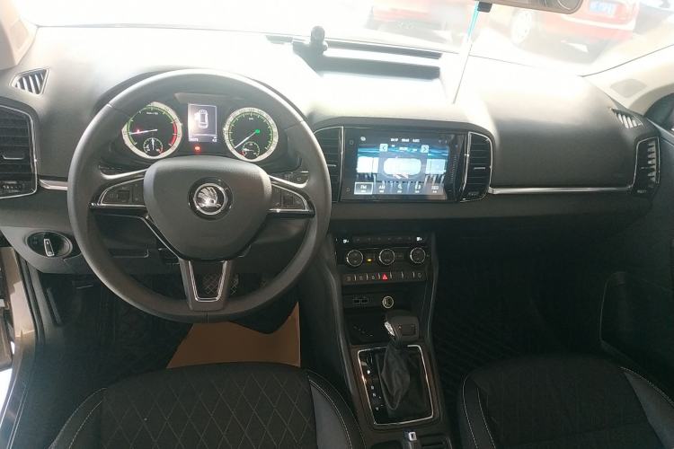 Used Skoda Karoq 2018 TSI280 Comfort Edition China VI Standard Interior 2