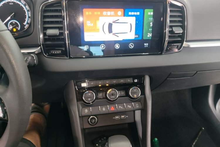 Used Skoda Karoq 2019 TSI280 SmartDrive Luxury Edition China V Standard Audio And AC Panel
