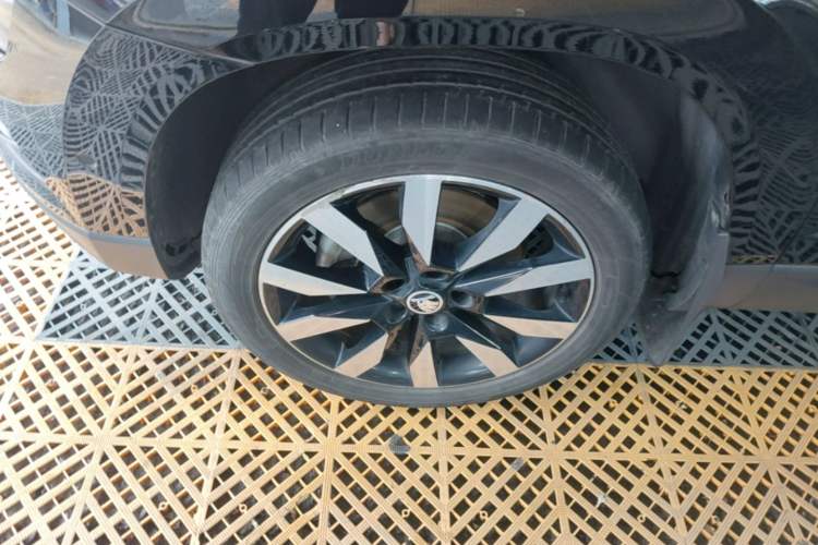 Used Skoda Karoq 2019 TSI280 SmartDrive Luxury Edition China V Standard Exterior 4