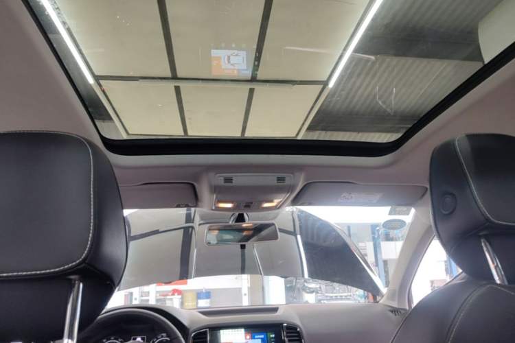 Used Skoda Karoq 2019 TSI280 SmartDrive Luxury Edition China V Standard Headliner