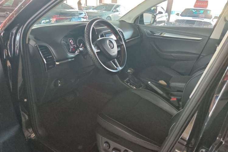 Used Skoda Karoq 2019 TSI280 Smart Drive Elite Edition China V Standard Interior 1