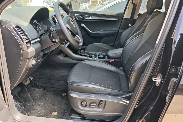 Used Skoda Karoq 2019 TSI280 SmartDrive Luxury Edition China V Standard Left Front Seat